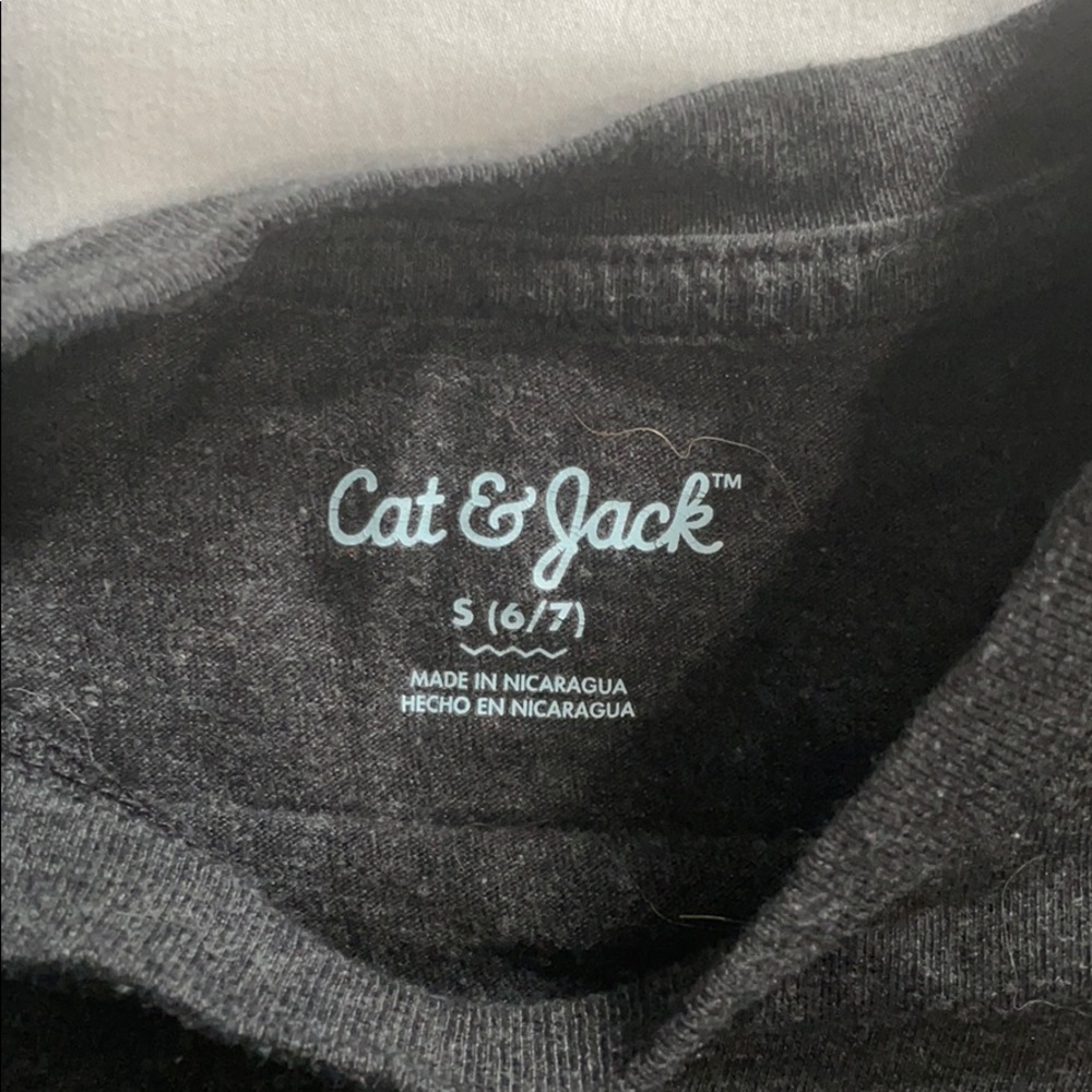 Shirts - Picture 9 of 9